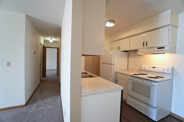1601 English St. 1-2 Beds Apartment for Rent Photo Gallery 1